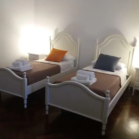 Flora Nocleg ze śniadaniem Castelnuovo di Conza