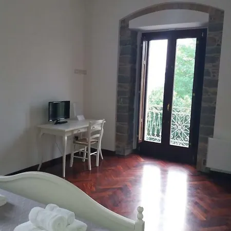 Flora Bed and breakfast